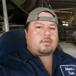 Meet your Posher, Roberto